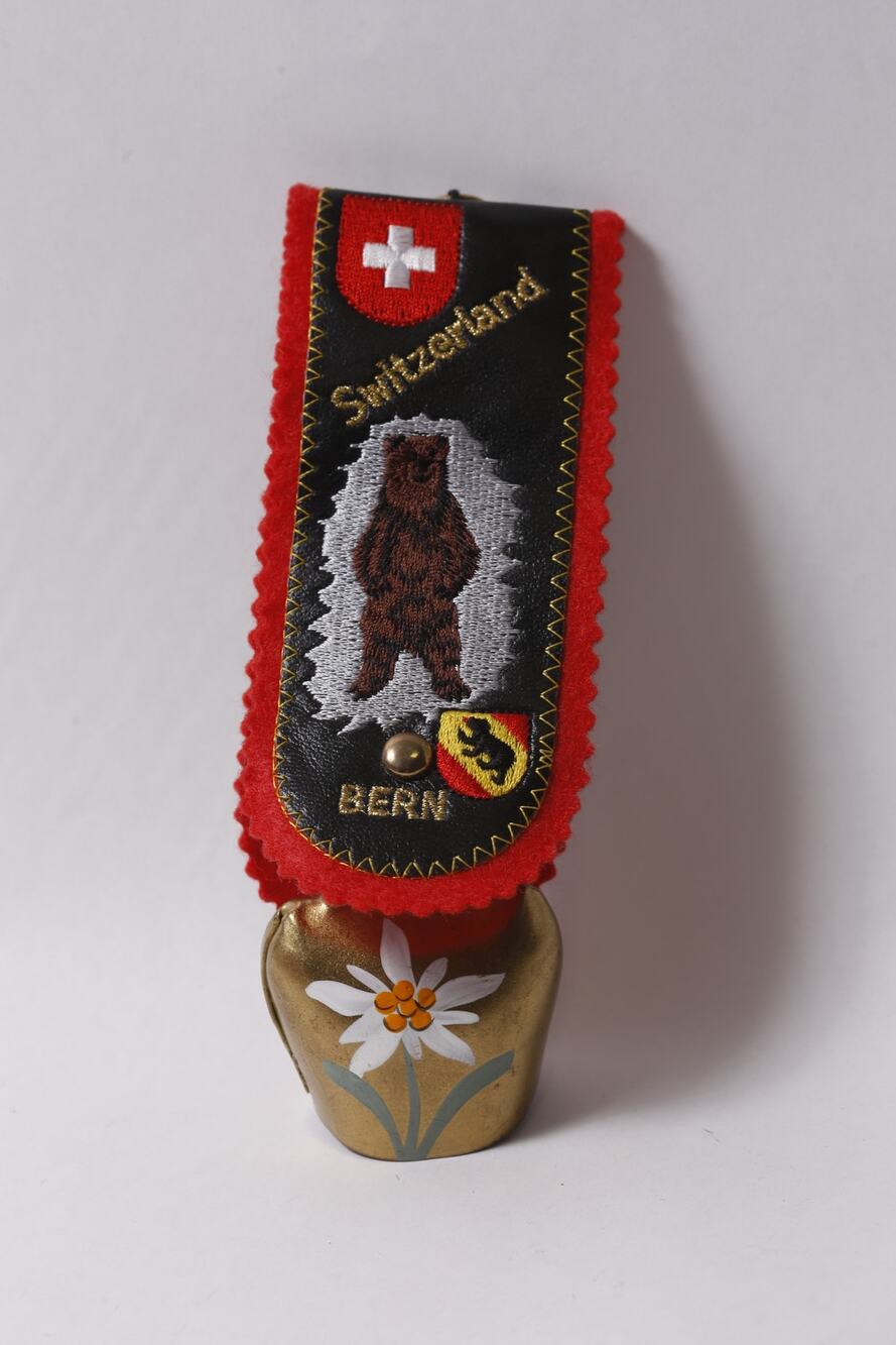 Vintage Bern Switzerland Cowbell 7" Wall-mount Souvenir ~ 260812-WH 947